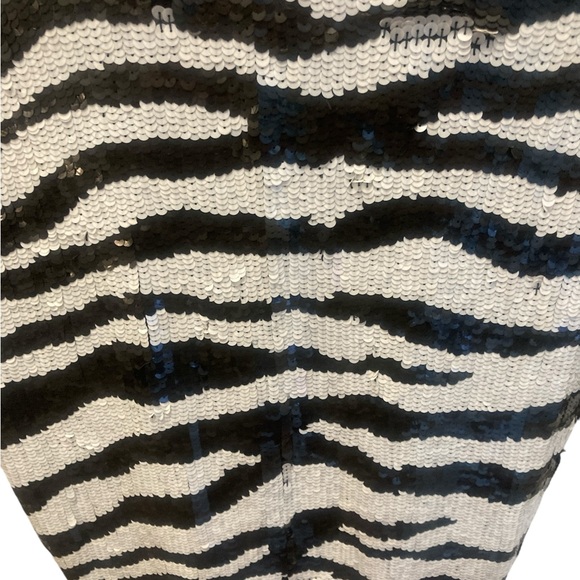 Vintage BLACK & WHITE ZEBRA PRINT SEQUIN SHORT DRESS-100% Silk- Sz 4-AMAZING! - Picture 8 of 8